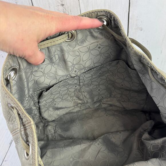 VTG Fossil Gray Pebbled Leather Maddox Distressed 1954 Keyhole Key Backpack Bag - Picture 11 of 14